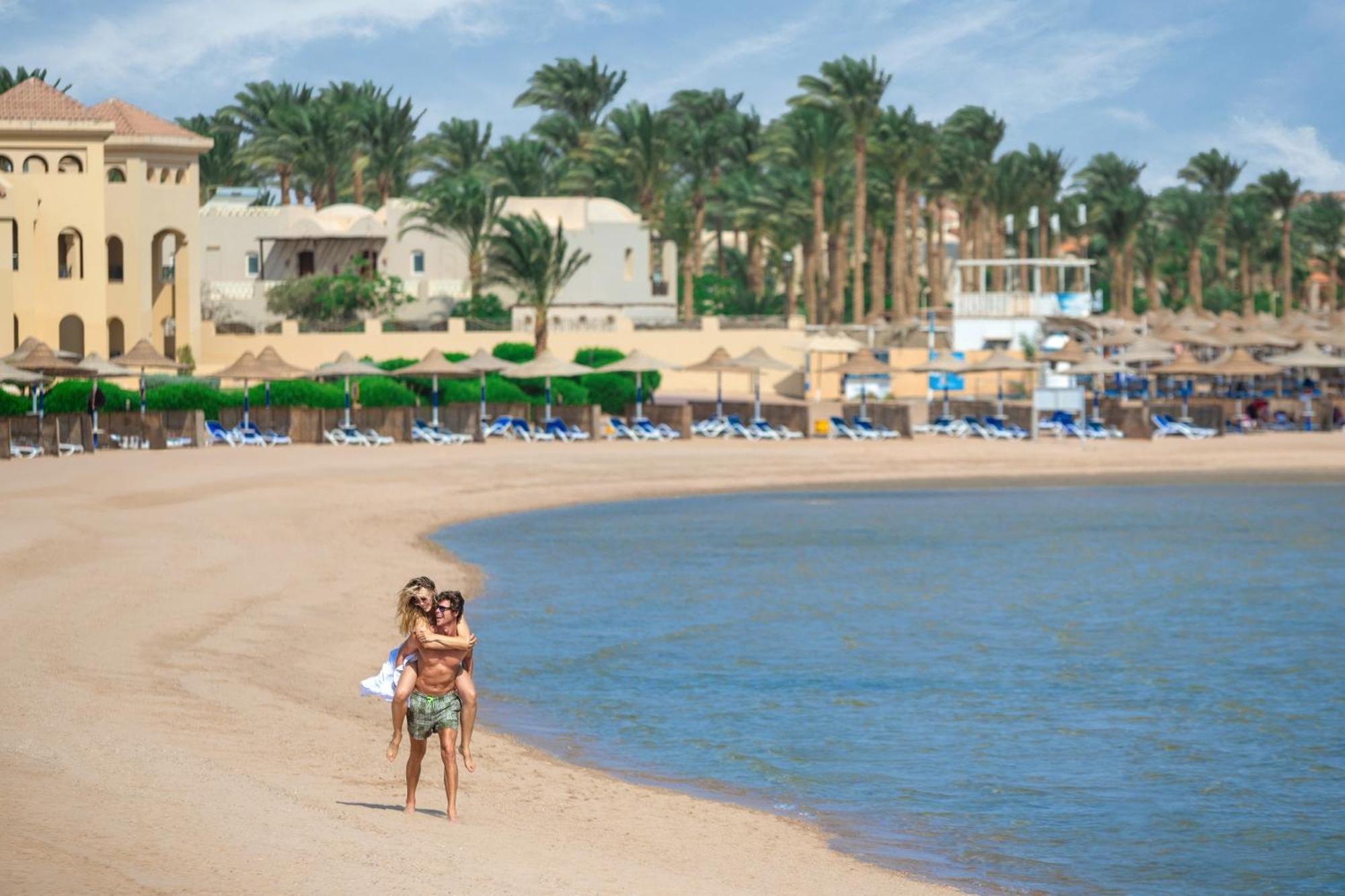 Cleopatra Luxury Resort Makadi Bay Hurghada Exteriör bild