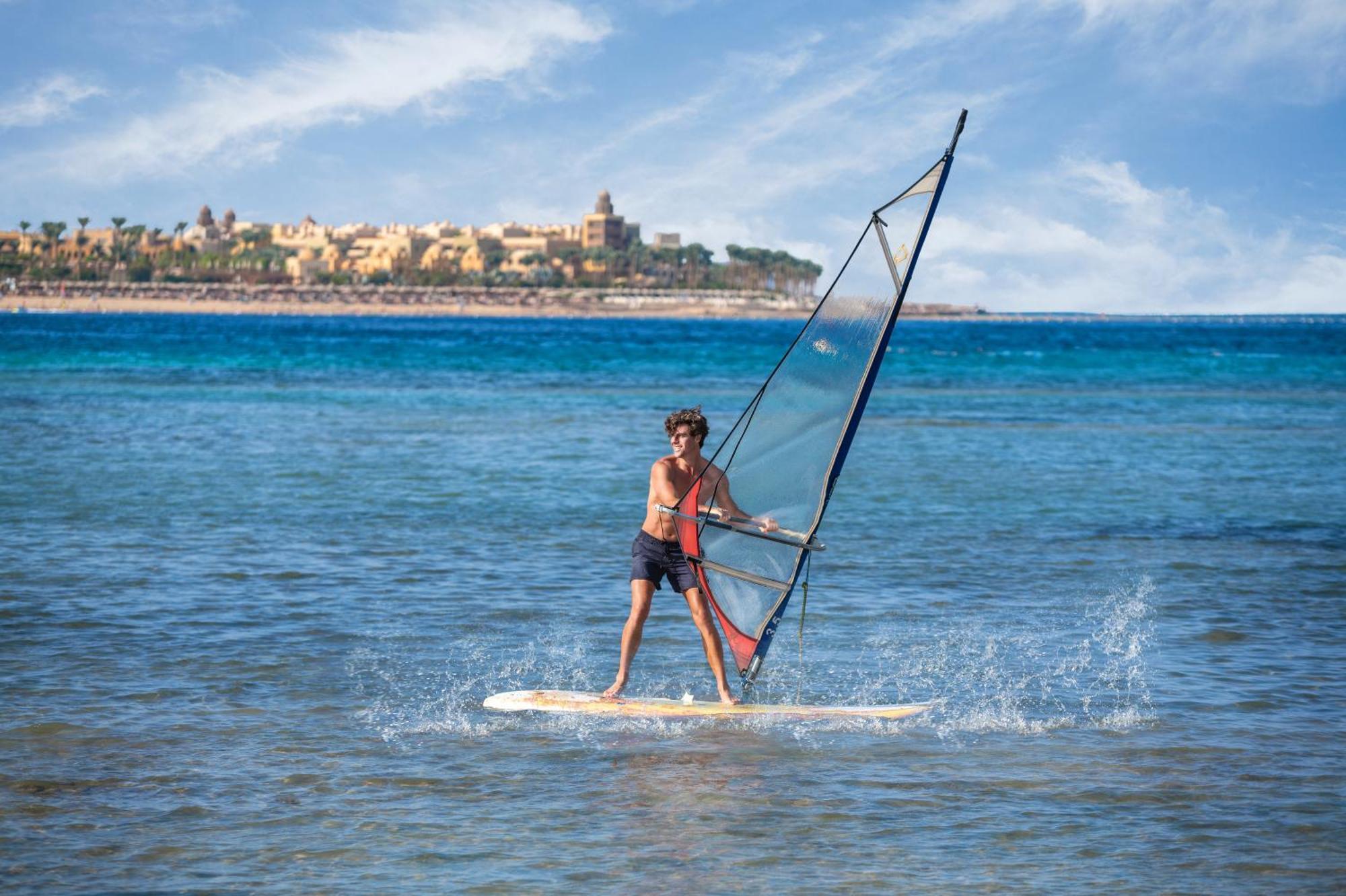 Cleopatra Luxury Resort Makadi Bay Hurghada Exteriör bild