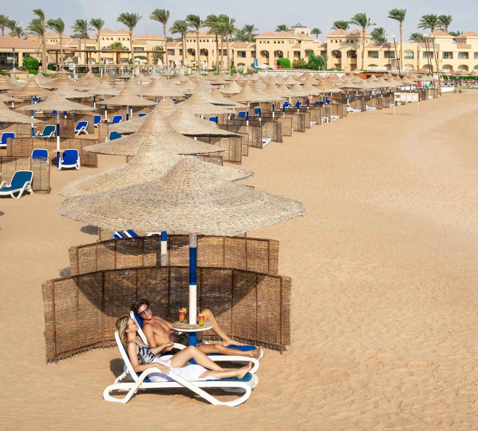 Cleopatra Luxury Resort Makadi Bay Hurghada Exteriör bild